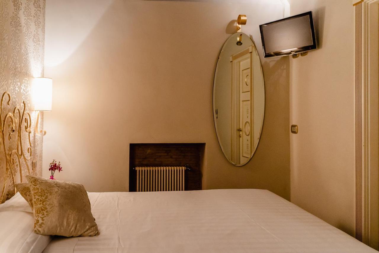 Locanda Del Sole-Roma Piazza Di Spagna Ripetta Eksteriør bilde