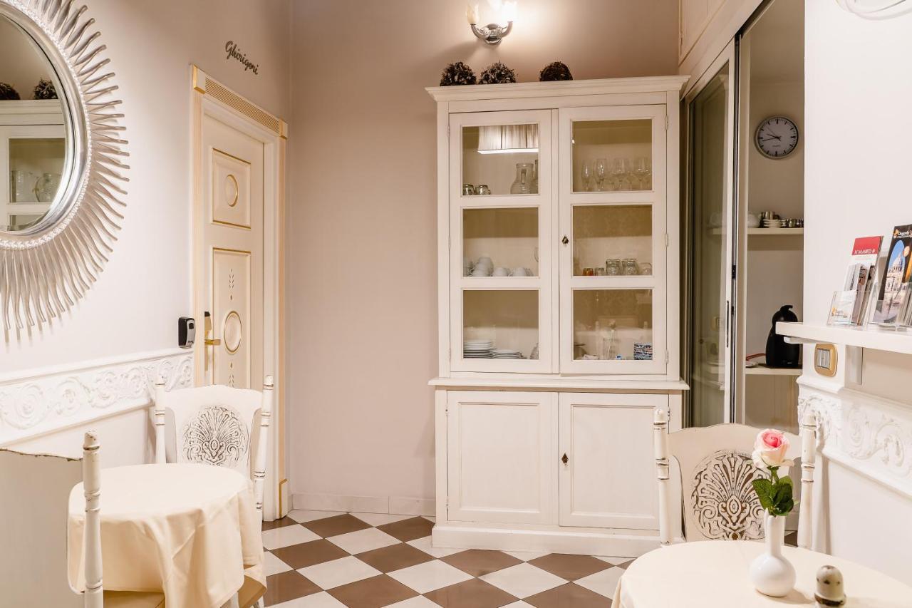Locanda Del Sole-Roma Piazza Di Spagna Ripetta Eksteriør bilde
